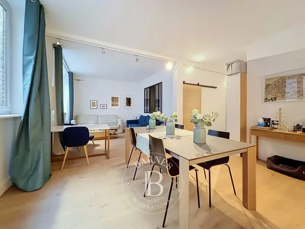 Le service location de la Maison BARNES vous propose ce bien :