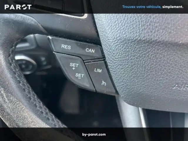 Ford Focus sw 1.0 ecoboost 100ch stop&amp;start trend — photo 17
