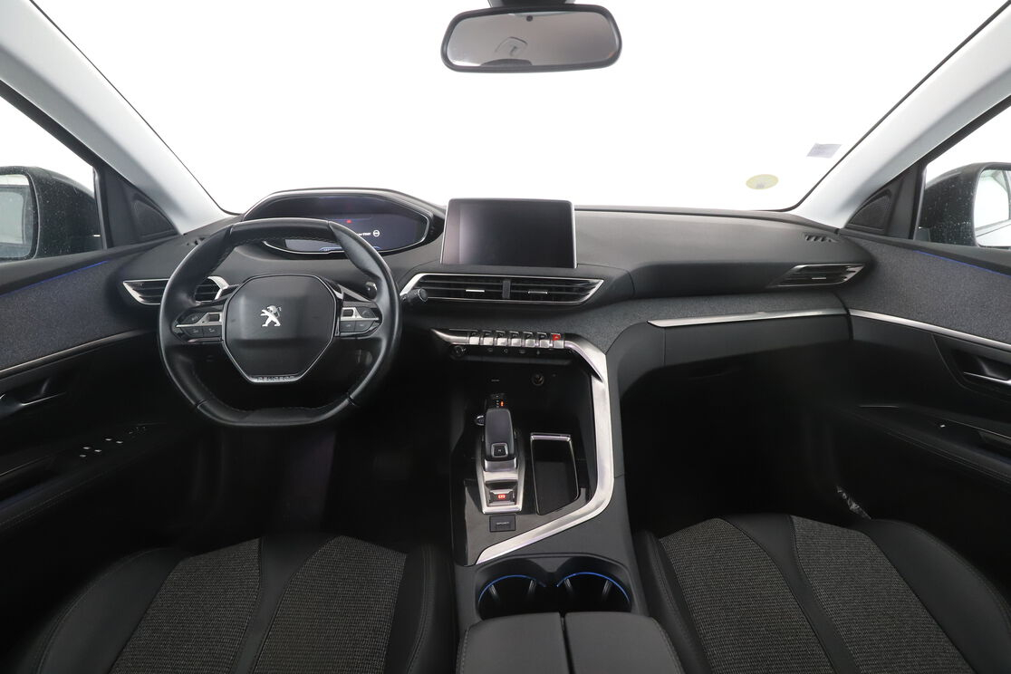 Peugeot 3008 1.5 Blue-HDi Allure EAT8 — photo 11