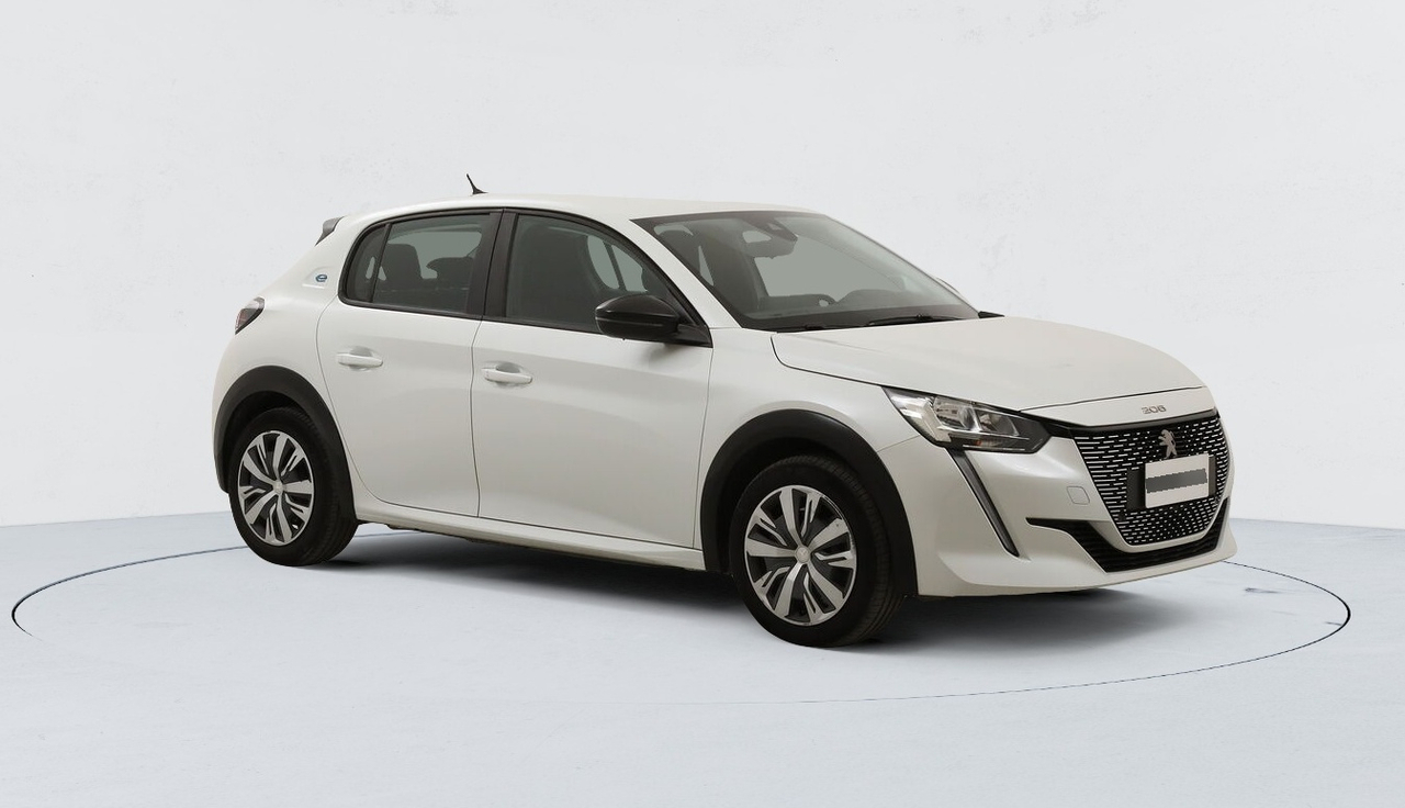 Peugeot 208 — photo 7