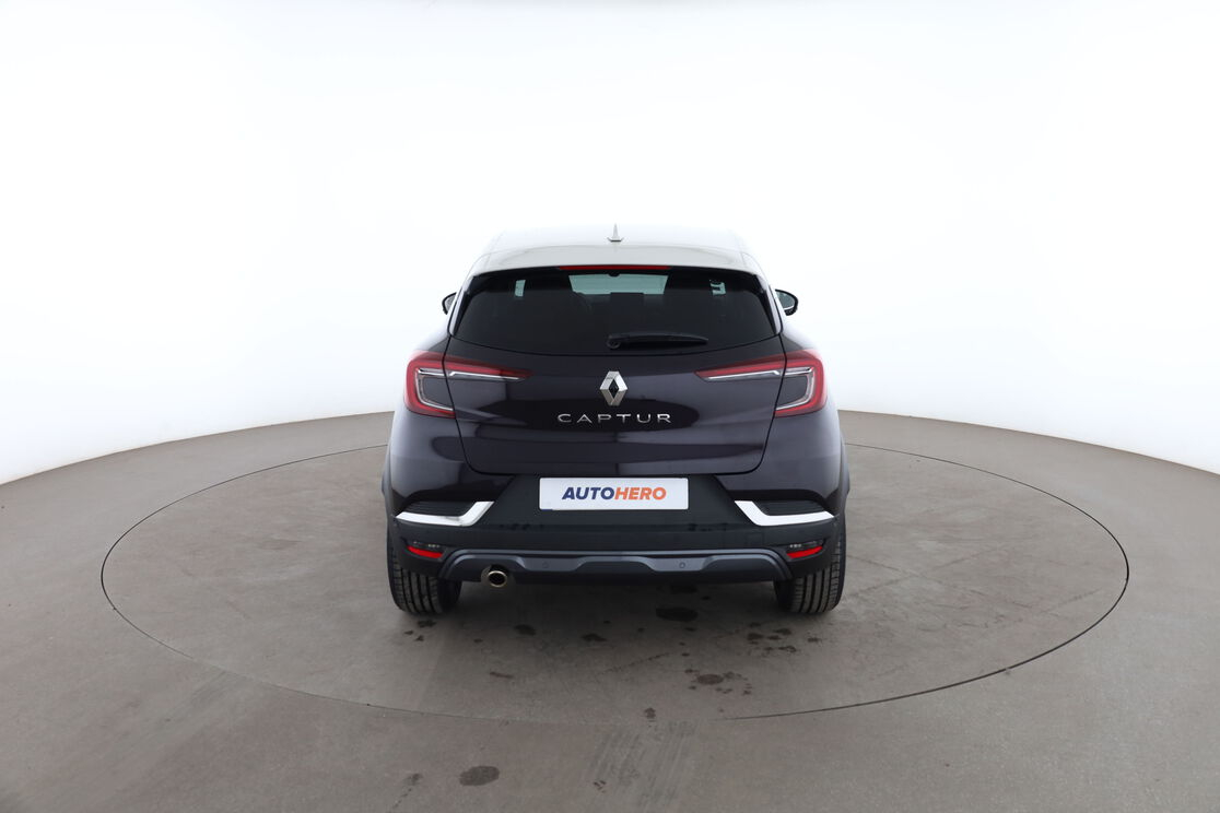Renault Captur 1.3 TCe Initiale Paris EDC — photo 4