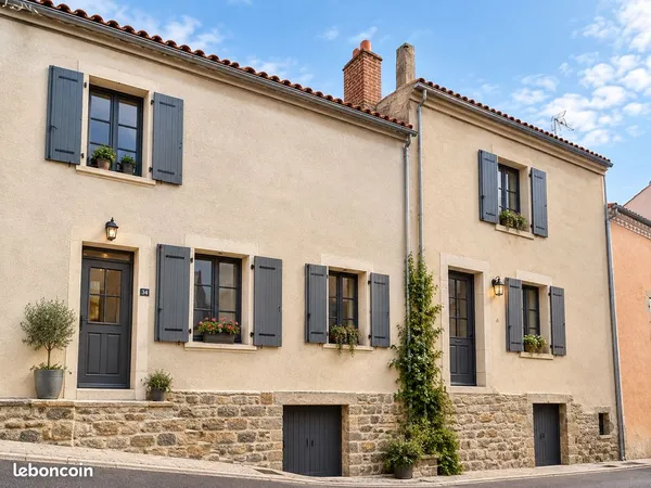 Ensemble de 2 maisons à rénover - sainte-florine - 14 900