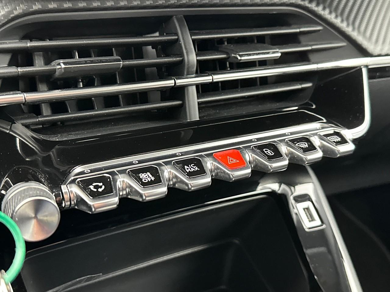Peugeot 2008 puretech 130 s&s eat8 style — photo 26