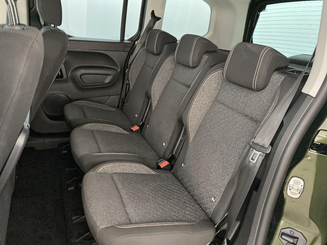 Peugeot Rifter m diesel 100 ch manuelle 5pl allure — photo 10