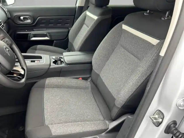 Citroën C5 Aircross hybride 145 e-dcs6 — photo 11