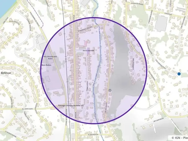 Ensemble immobilier de 3 pièces de 100 m² à Blaye-les-Mines