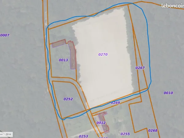 Terrains environ 21 000 m²