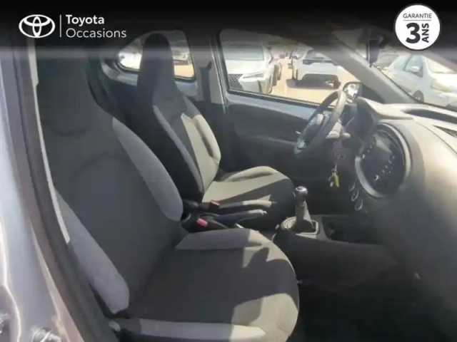 Toyota Aygo X 1.0 vvt-i 72ch dynamic my23 — photo 6