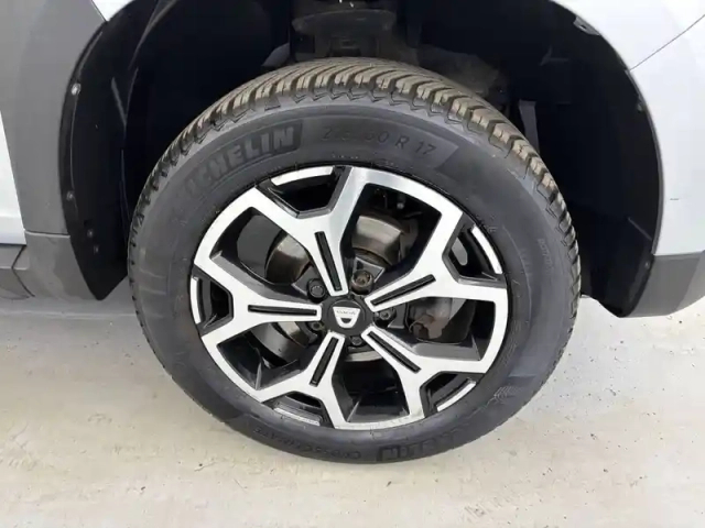 Dacia Duster tce 130 fap 4x2 — photo 31