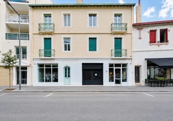 Loft 3 pièces 120 m²