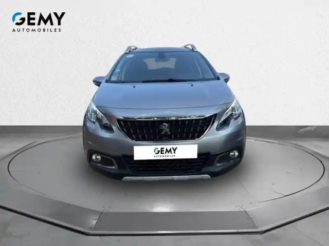 Peugeot 2008 puretech 110ch s&amp;s bvm6 — photo 2