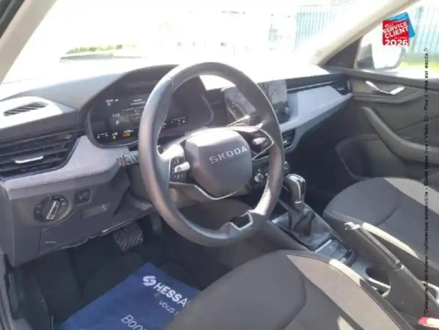 Skoda Kamiq 1.0 tsi evo 2 116ch selection dsg7 camera — photo 30