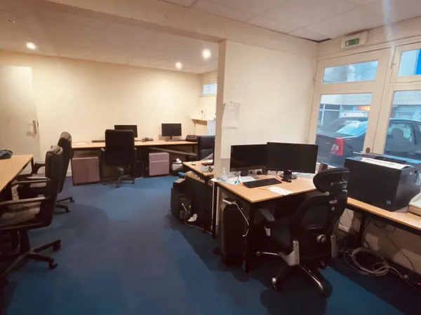 Loue bureaux 30m² Paris 17ème-18ème arrondissement