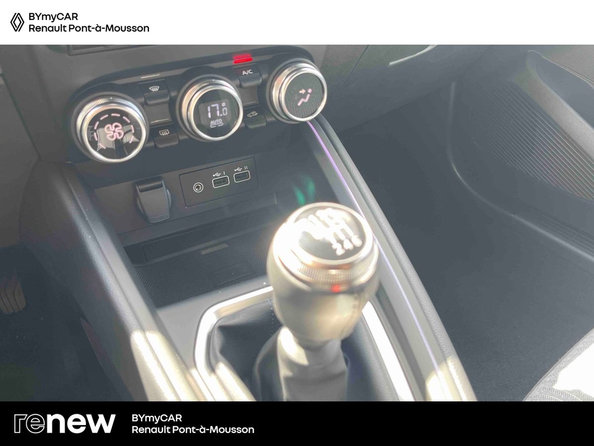 Renault Clio TCe 90 ch GSR2 — photo 18