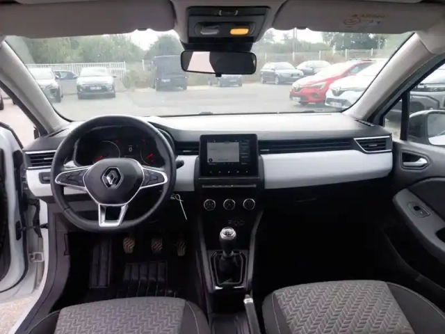 Renault Clio tce 90 — photo 20