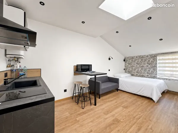 Studio 1 pièce 18 m²