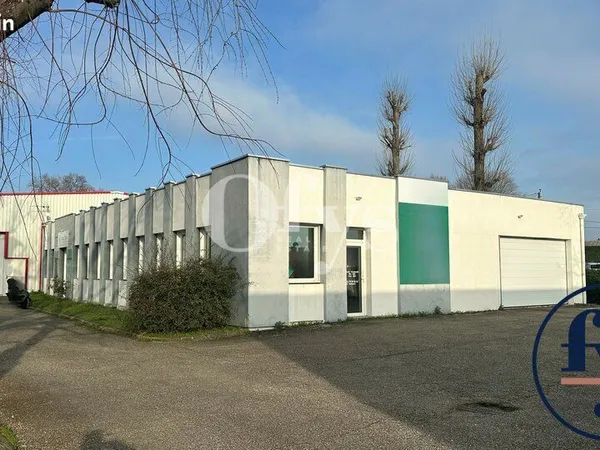 Local d'activité 229 m²
