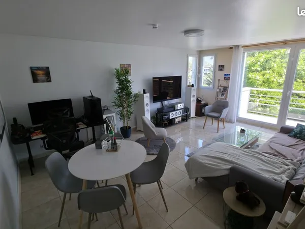 Vente appartement 3 pièces 67 m² Bonneuil-Sur-Marne (94380)