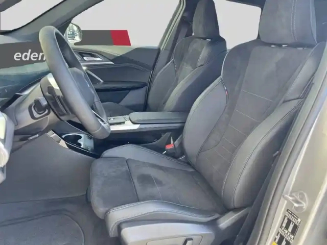 Bmw X1 xdrive 25e 245ch dkg7 — photo 9
