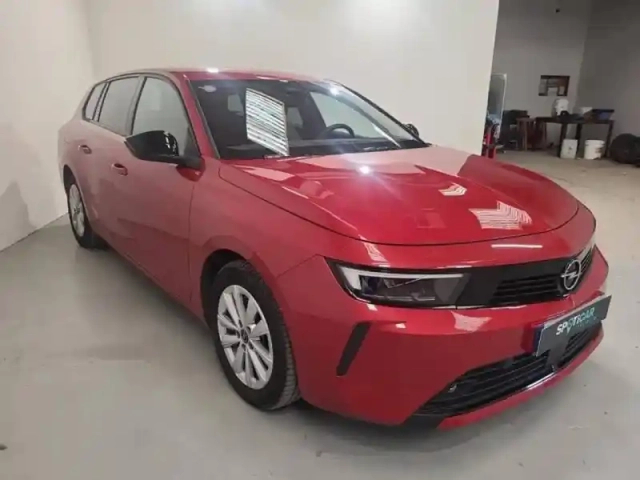 Opel Astra sports tourer 1.2 turbo 130ch bva8