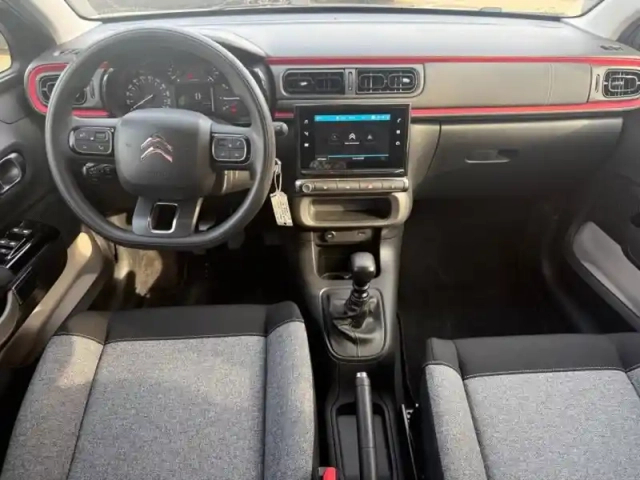 Citroën C3 1.2 puretech 110ch s&amp;s shine 120-123g — photo 6
