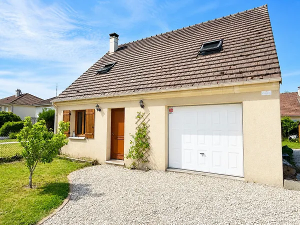A VENDRE - TRAINOU - MAISON RECENTE