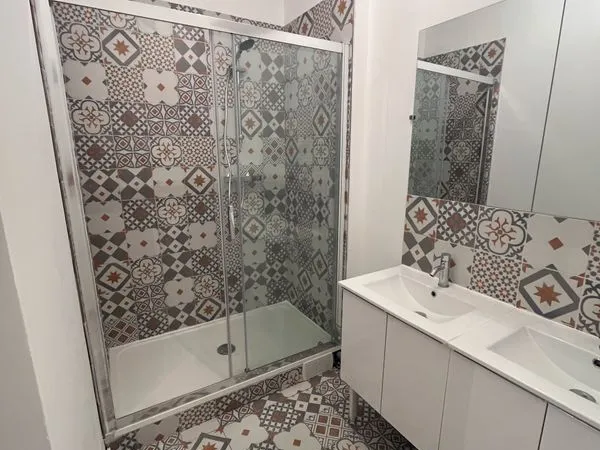 Appartement refait à neuf proche centre