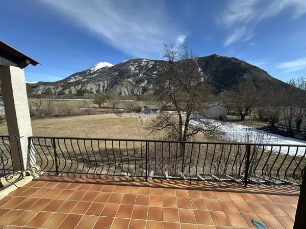 Maison 5 pièces 104 m²