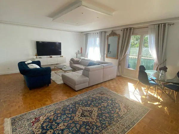 Appartement 4 pièces 90 m²