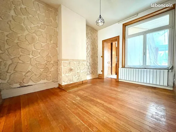 NOUVEAU ET RARE Du volume, 4 chambres, un beau jardin, A SAISIR D'URGENCE