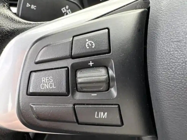 Bmw X1 sdrive18da 150ch xline — photo 6
