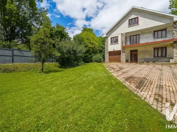 Maison 6 pièces 160 m²