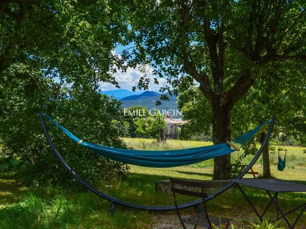A vendre - Domaine authentique - En Provence - Le luxe authenti