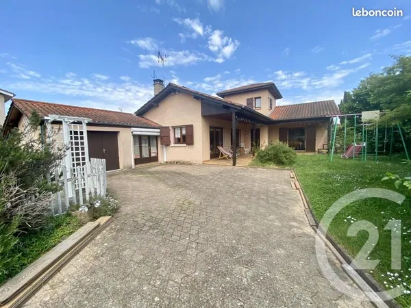 Maison 5 pièces 121 m²