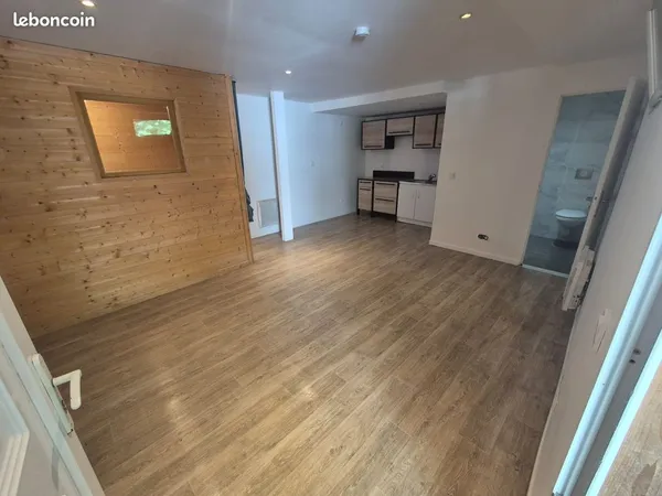 Local Bureau 36 m²