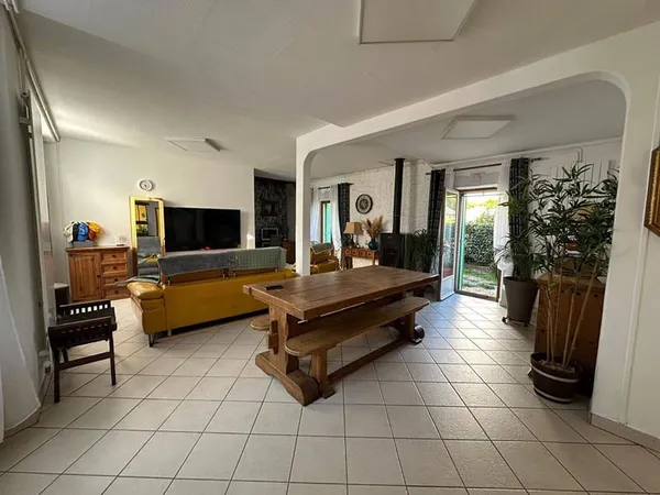 Maison 5 pièces 130 m²
