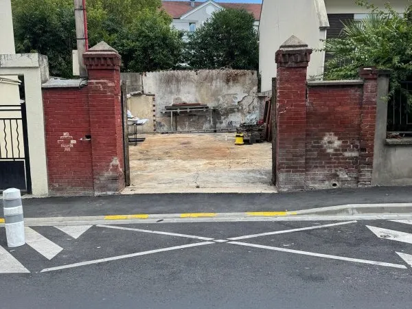 Terrain 89 m²