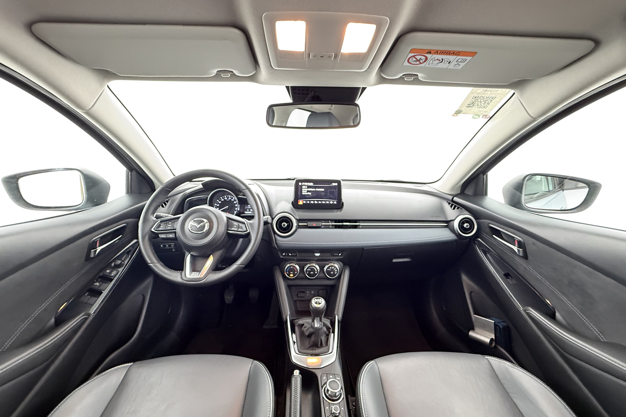 Mazda Mazda 2 — photo 12