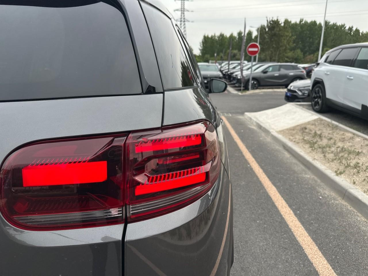 Citroën C5 Aircross bluehdi 130ch s&s c-series eat8 — photo 15
