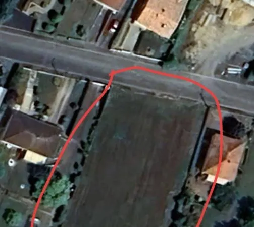 Terrain 1635 m²