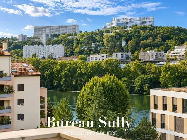Appartement 4 pièces 131 m²