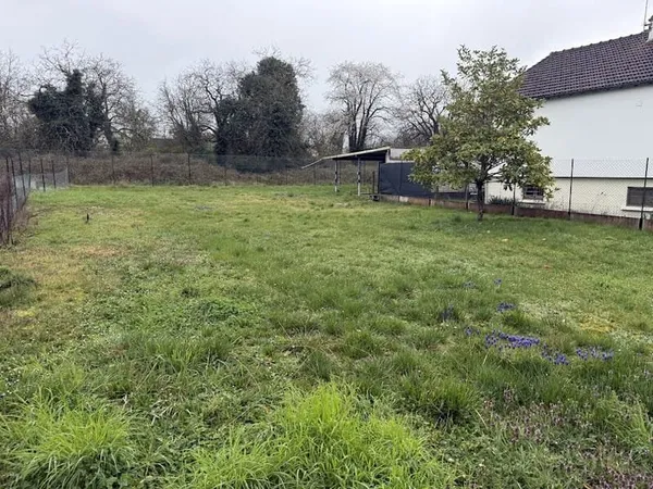 Terrain 500 m²