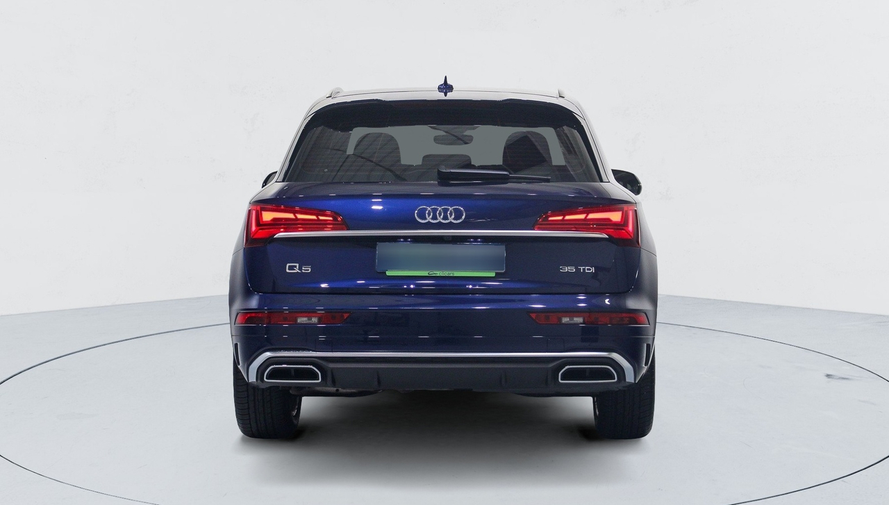 Audi Q5 — photo 4