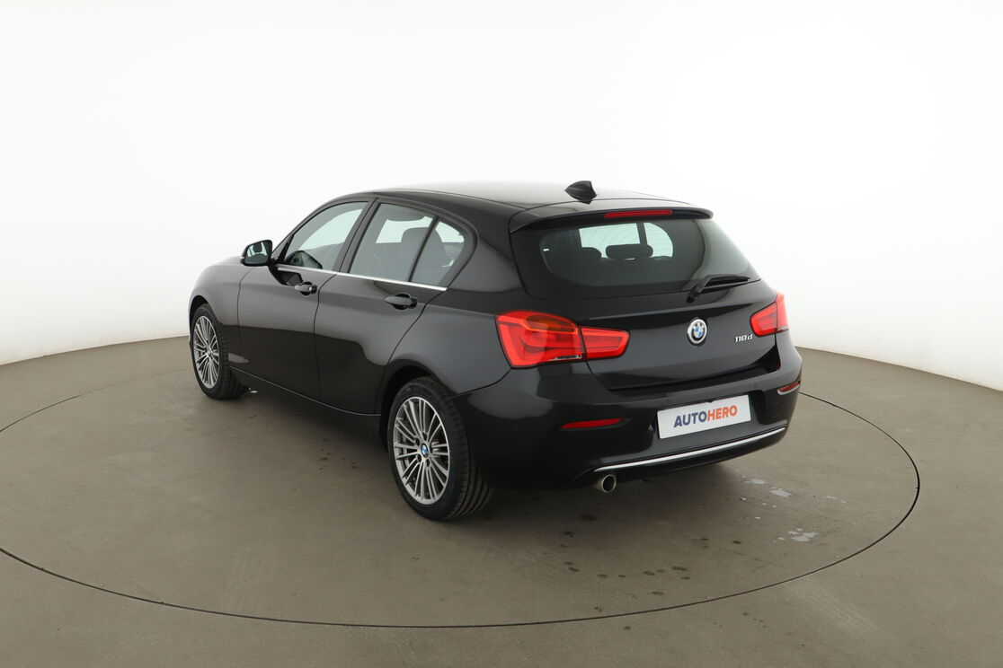BMW Série 1 118d UrbanChic BVA8 — photo 3