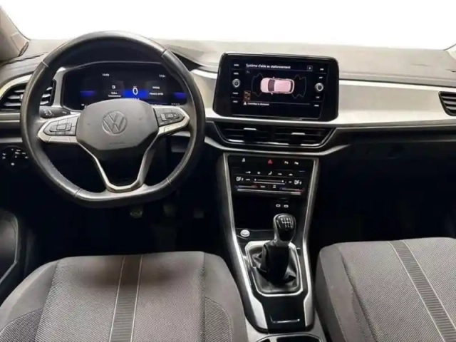 Volkswagen T-Roc 1.0 tsi 110 start/stop bvm6 life — photo 8