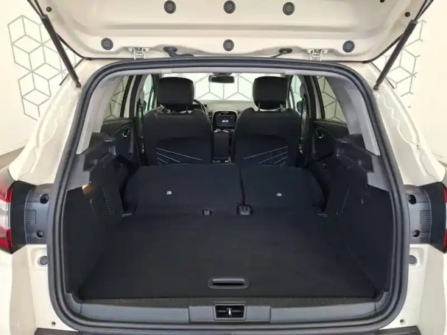 Renault Captur dci 90 edc — photo 17