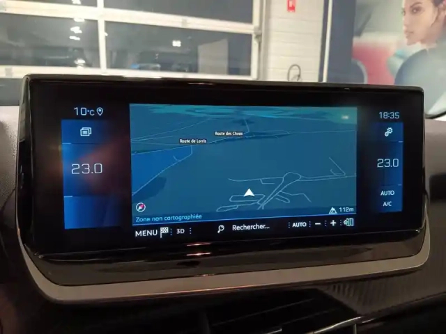 Peugeot 208 puretech 100 s&amp;s bvm6 — photo 10