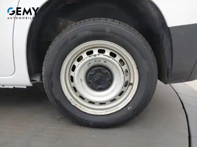 Peugeot Partner fourgon m 650 kg bluehdi 100 s&amp;s bvm6 — photo 11