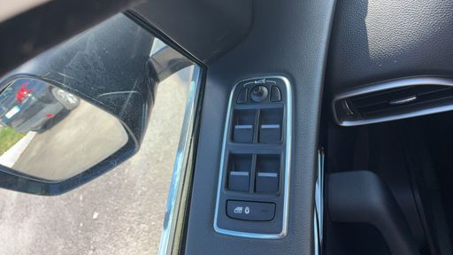 Jaguar F-Pace 2.0 D 163 2WD - Prestige – 2018 – 120482 km – Diesel – Boîte Manuelle — photo 6