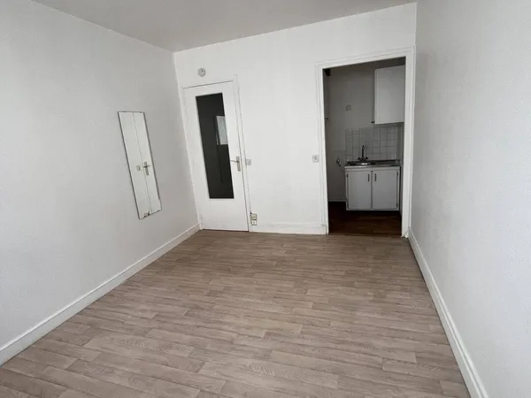 Studio 1 pièce 20 m²